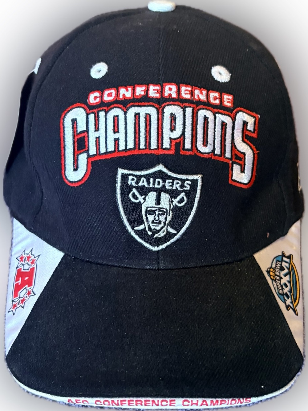 Oakland Raiders 2002 Super Bowl XXXVII Cap NWT